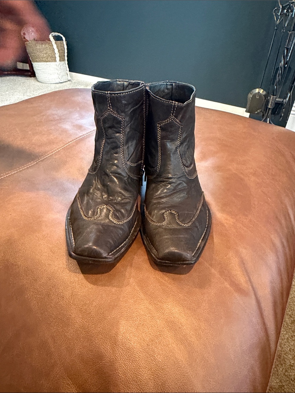 Guess Men's Dark Brown Western Ankle Boots
